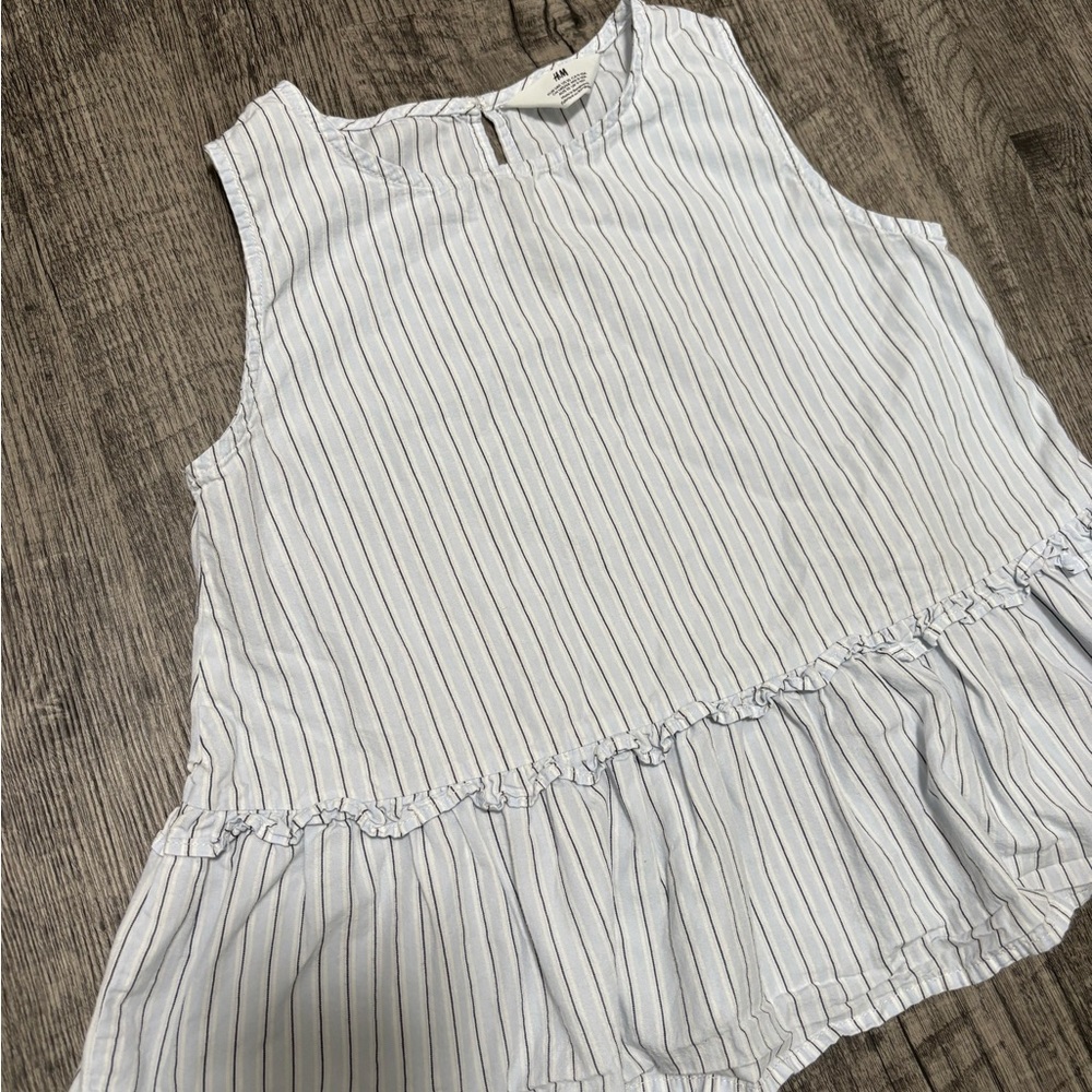 H&M Light Blue Striped Ruffle Blouse and Shorts